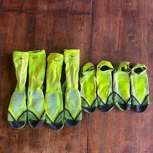 4 pairs of Nike Elite running socks (L)